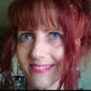 Meet your Posher, Flora